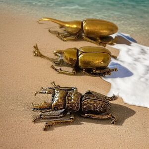 3 Metal Insect Figures‎ Bugs Beetles Gold Tone Steampunk Halloween Cake Topper